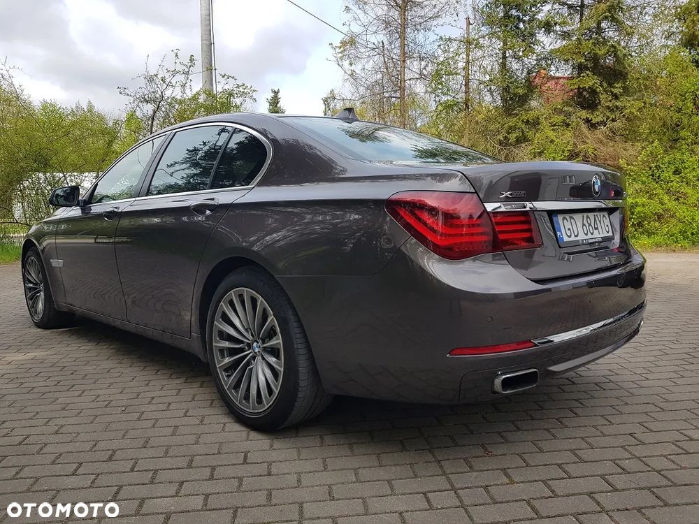 BMW Seria 7 750d xDrive - 8