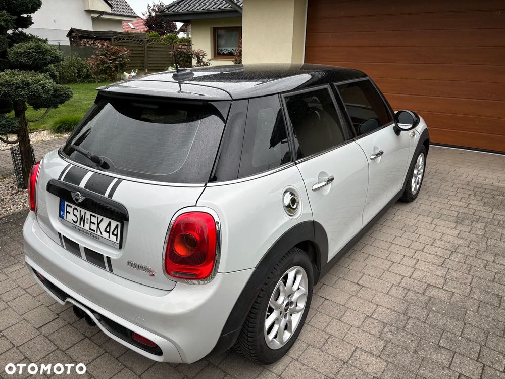 MINI Cooper S Sport-Aut - 5