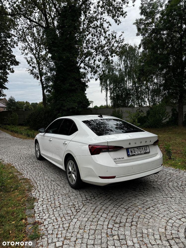 Skoda Octavia 2.0 TDI Ambition - 3