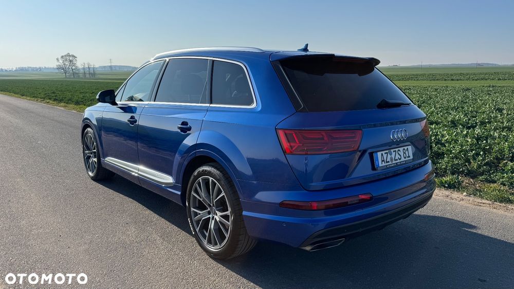 Audi Q7 - 6