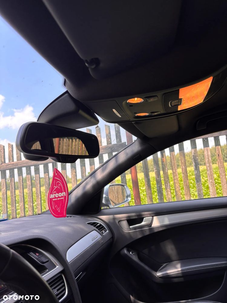 Audi S4 Avant S tronic - 21