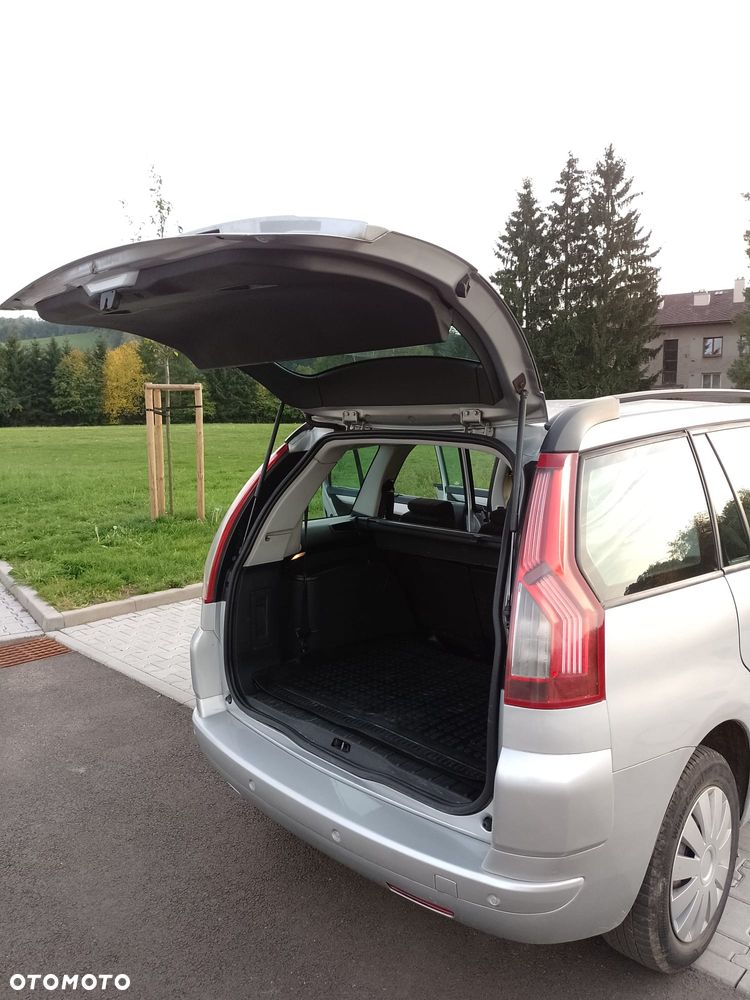 Citroën C4 Grand Picasso - 16