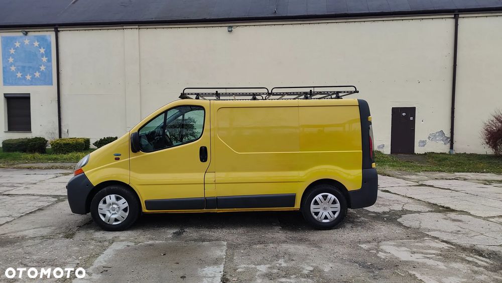 Renault Trafic - 15