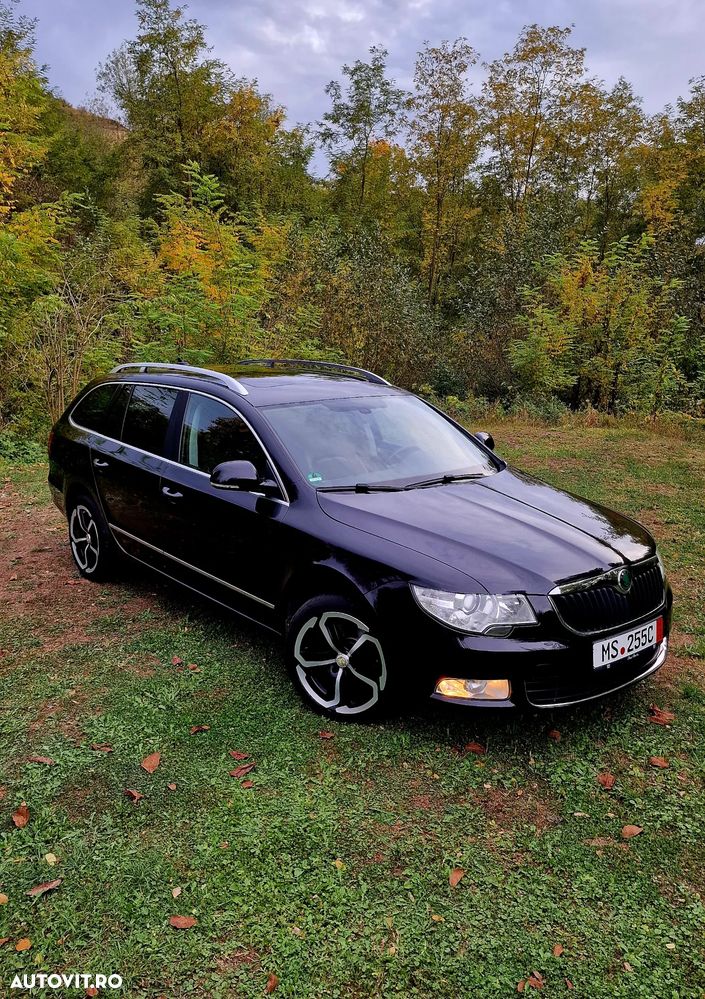 Skoda Superb 2.0 TDI 4X4 Exclusive - 23