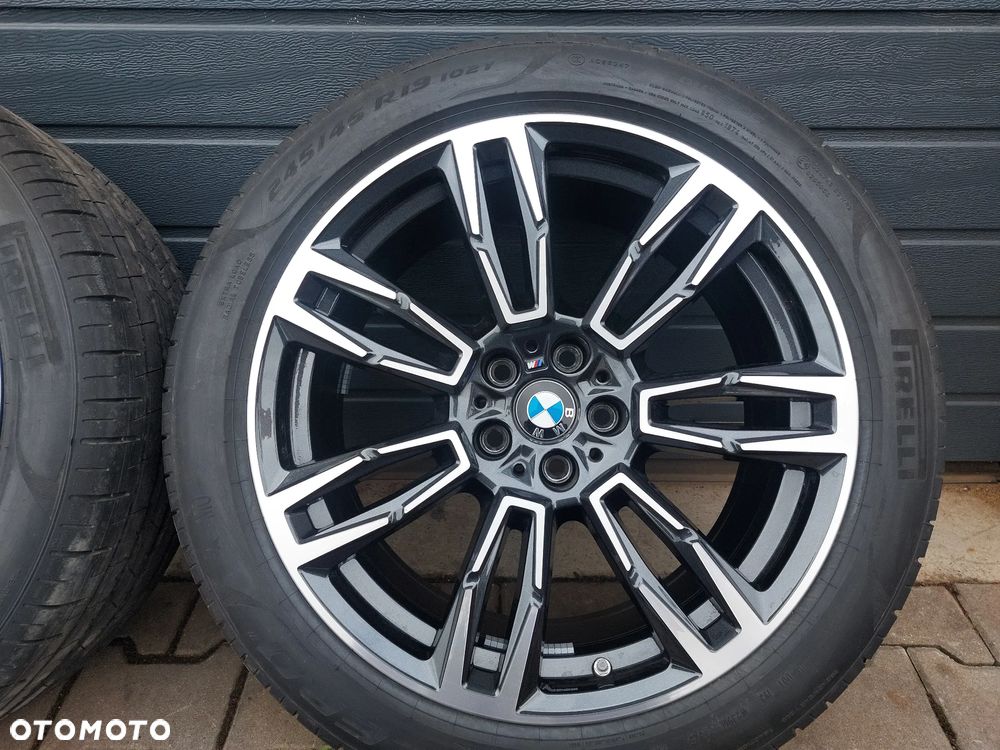 BMW G60 G61 G42 G20 G21 G22 G23 G26 G30 G31 FELGI KOŁA STYLING 935M 5X112 8.5J R19 ET29 OE BMW 5A324E0 245/45 PIRELLI P ZERO NOWE! - 4