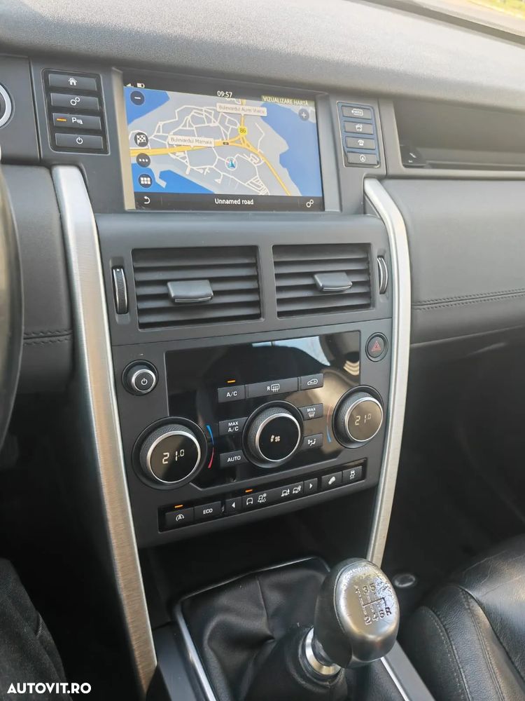 Land Rover Discovery Sport 2.0 l TD4 HSE - 9