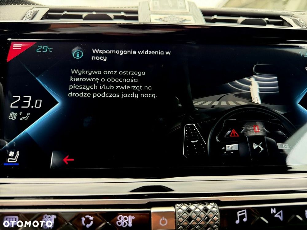 DS Automobiles DS 7 Crossback - 35