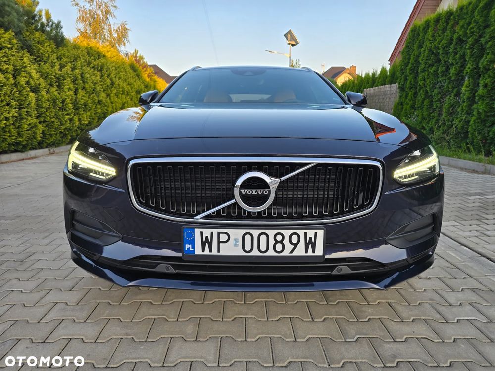 Volvo V90 D3 Momentum Pro - 3