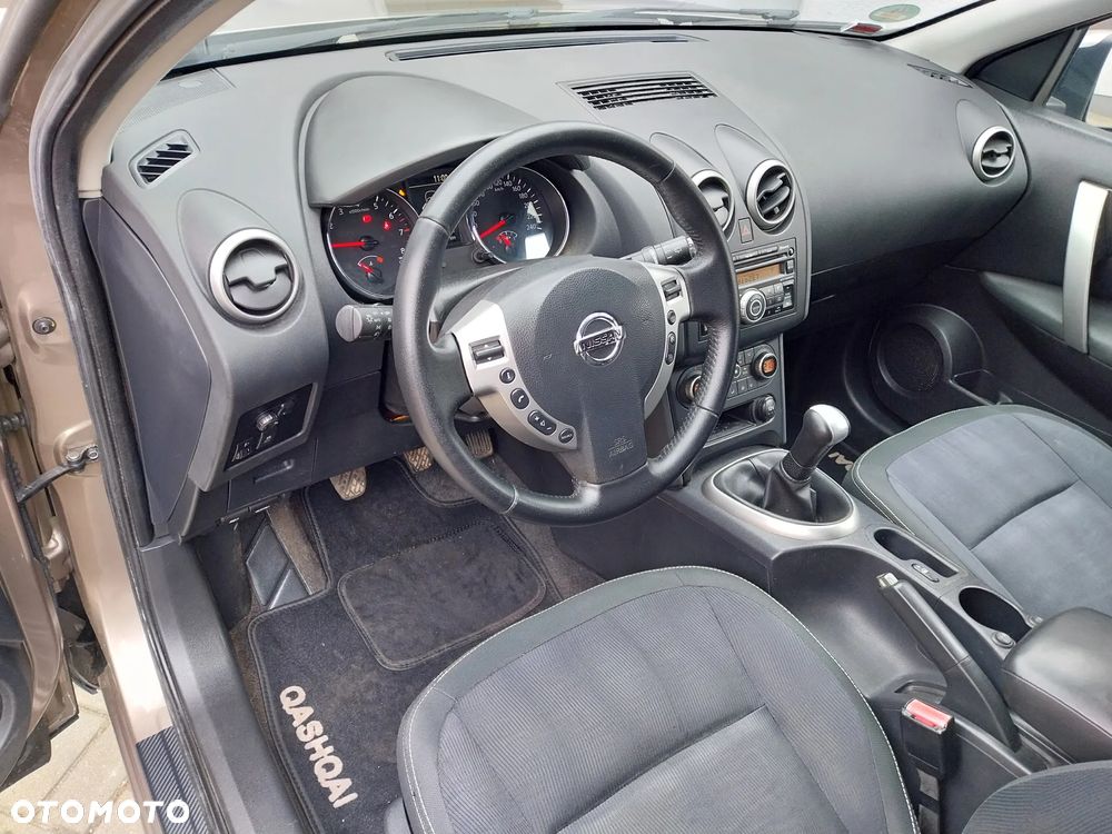 Nissan Qashqai 1.6 acenta - 13