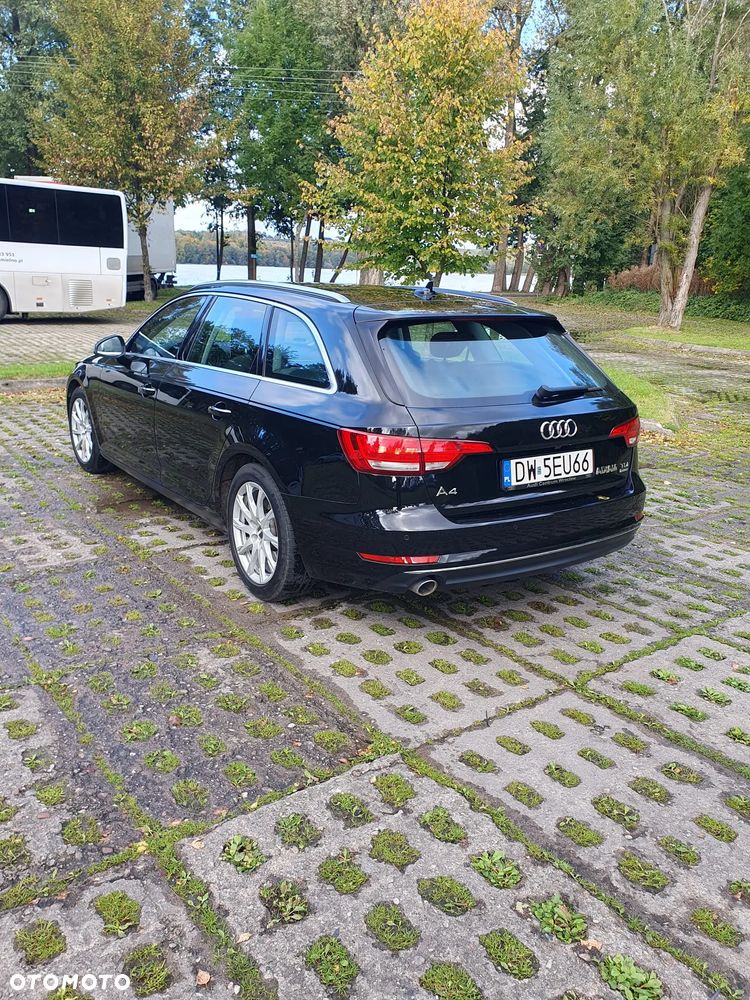 Audi A4 - 5