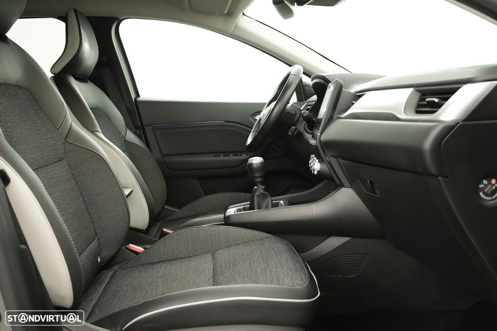 Renault Captur 1.0 TCe Techno Bi-Fuel - 21