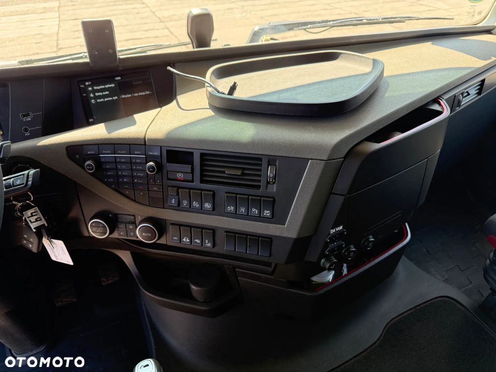 Volvo FH4 460km Alufelgi PTO Kompresor Welgro - 12