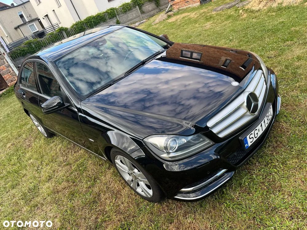 Mercedes-Benz Klasa C 250 CGI BlueEff Avantgarde - 10