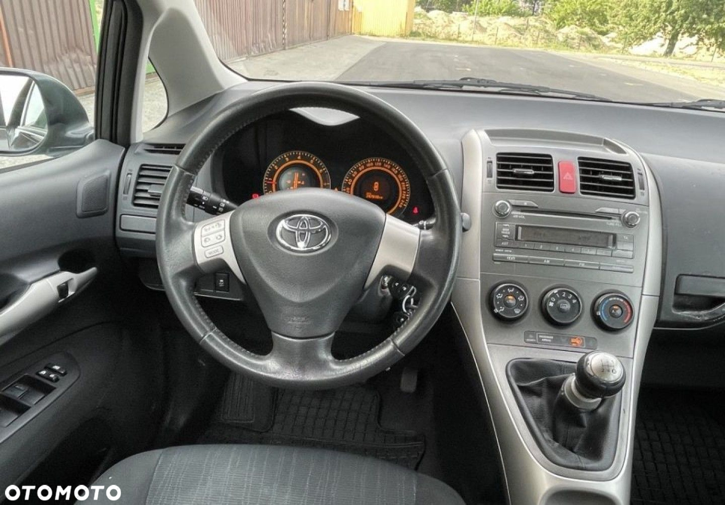 Toyota Auris - 20