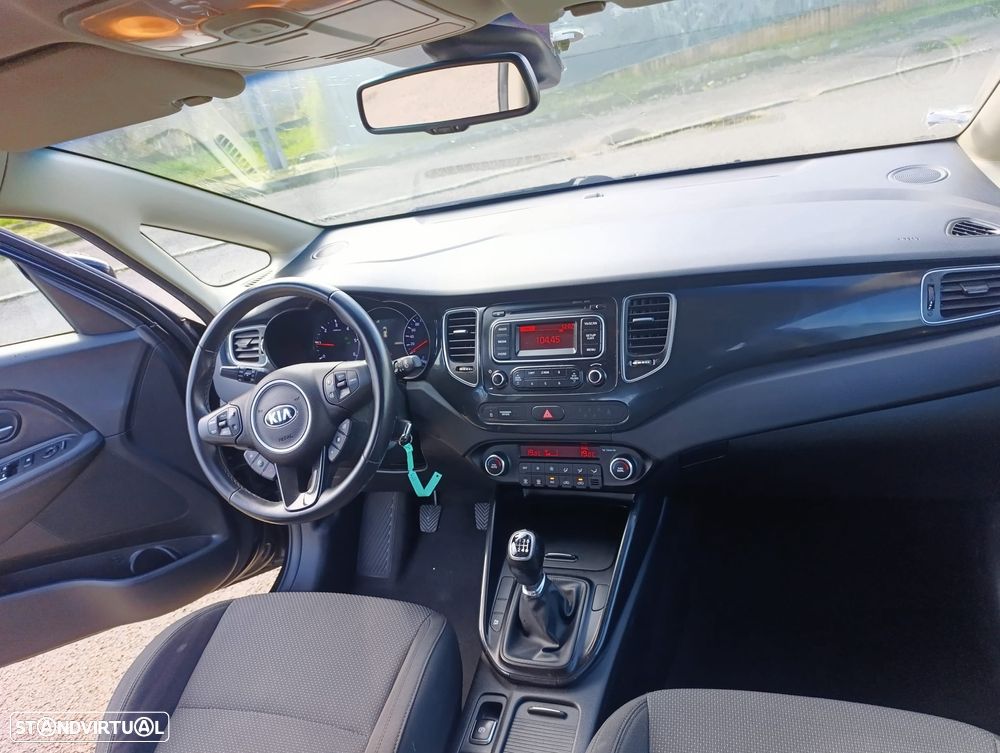 Kia Carens 1.7 CRDi ISG TX - 5