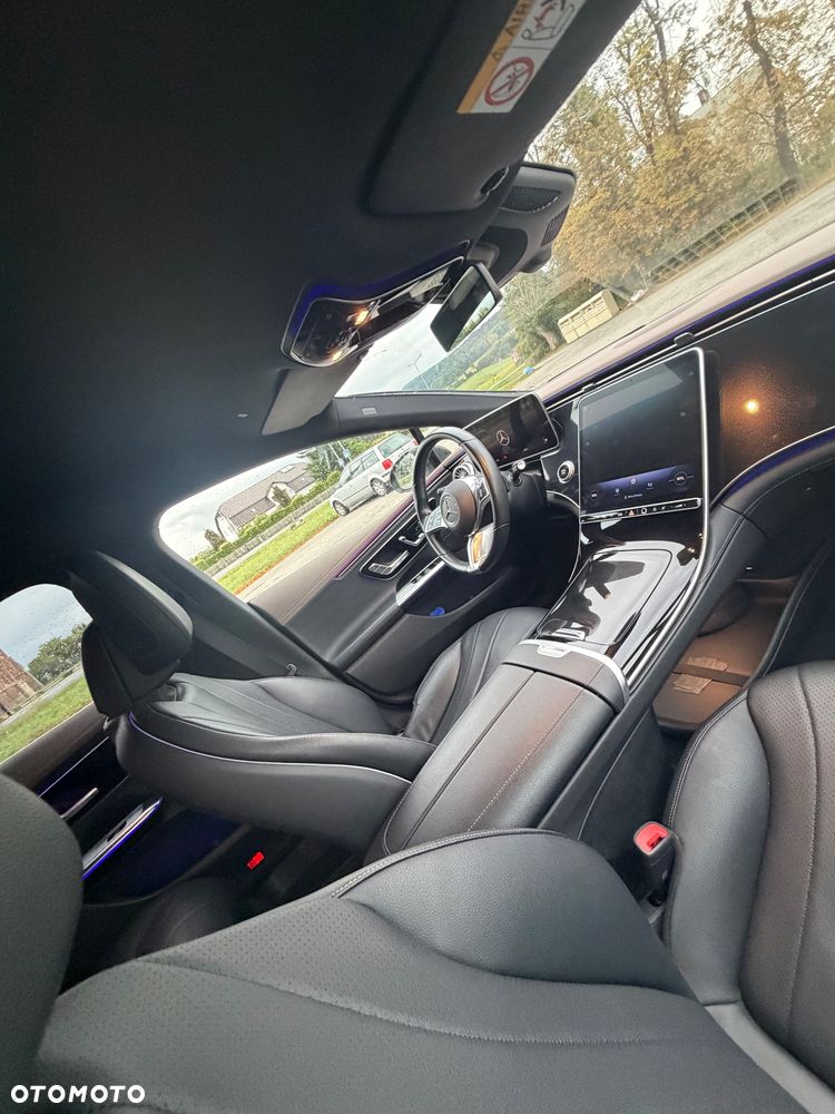 Mercedes-Benz EQE 350+ 90.5kWh Electric Art - 12