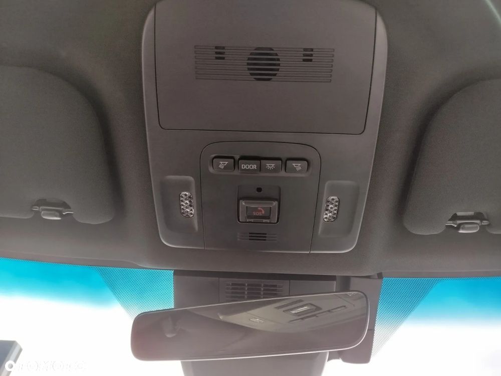 Toyota Camry 2.5 Hybrid Dynamic Force Prestige e-CVT - 12