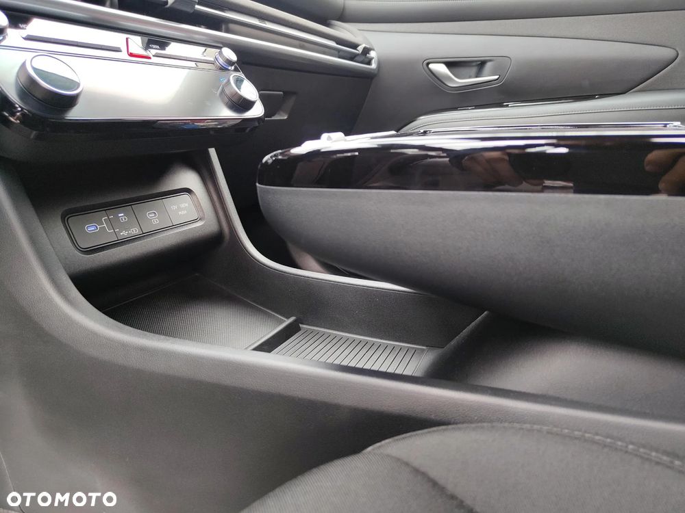 Hyundai Tucson 1.6 T-GDi 48V Smart 2WD DCT - 26