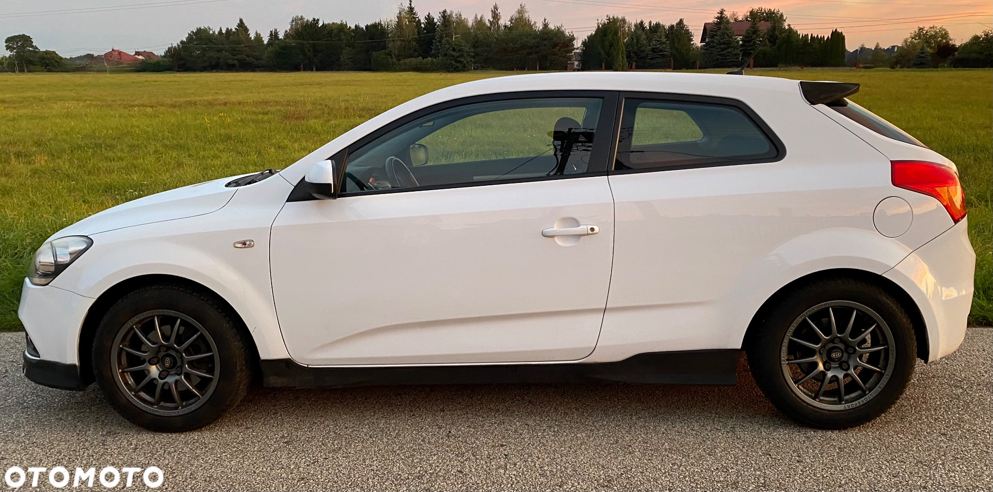 Kia Ceed - 7