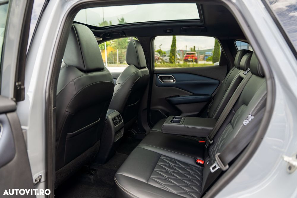 Nissan Qashqai 1.3 l MHEV X-Tronic 4WD Tekna Plus - 19