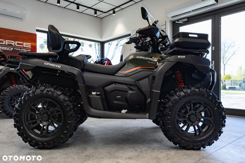 CFMoto CForce - 8