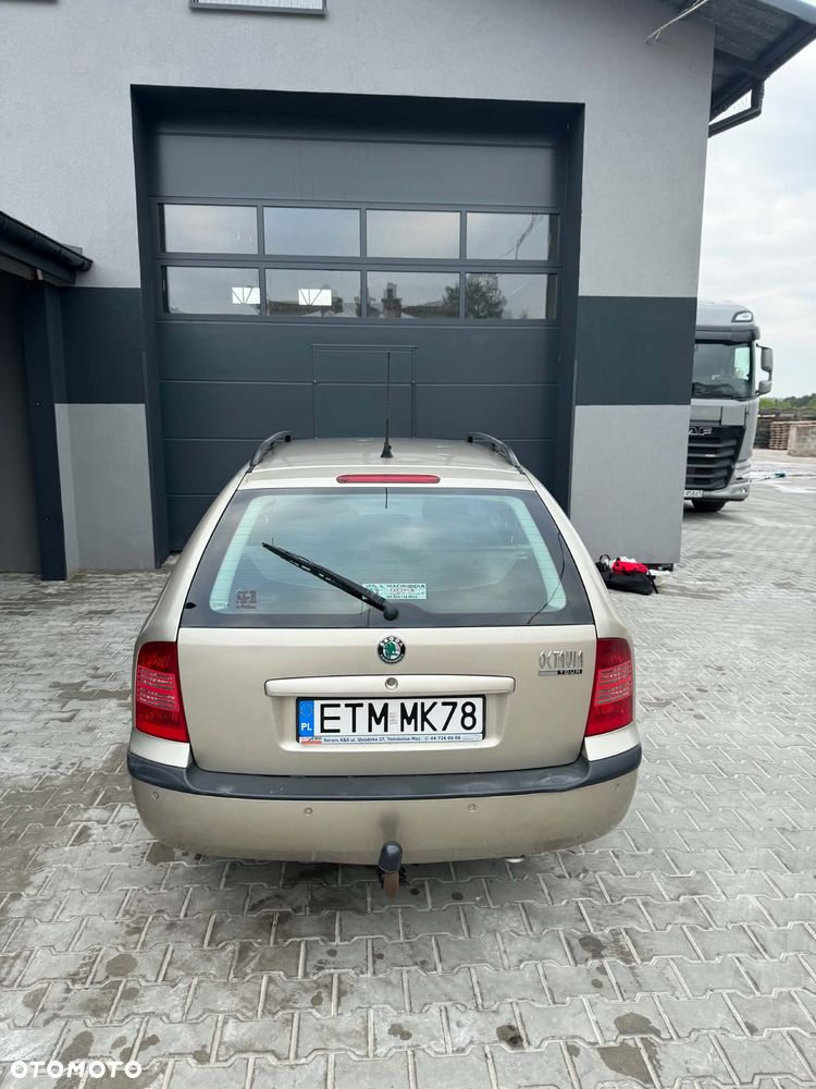 Skoda Octavia 1.9 TDI Tour - 5