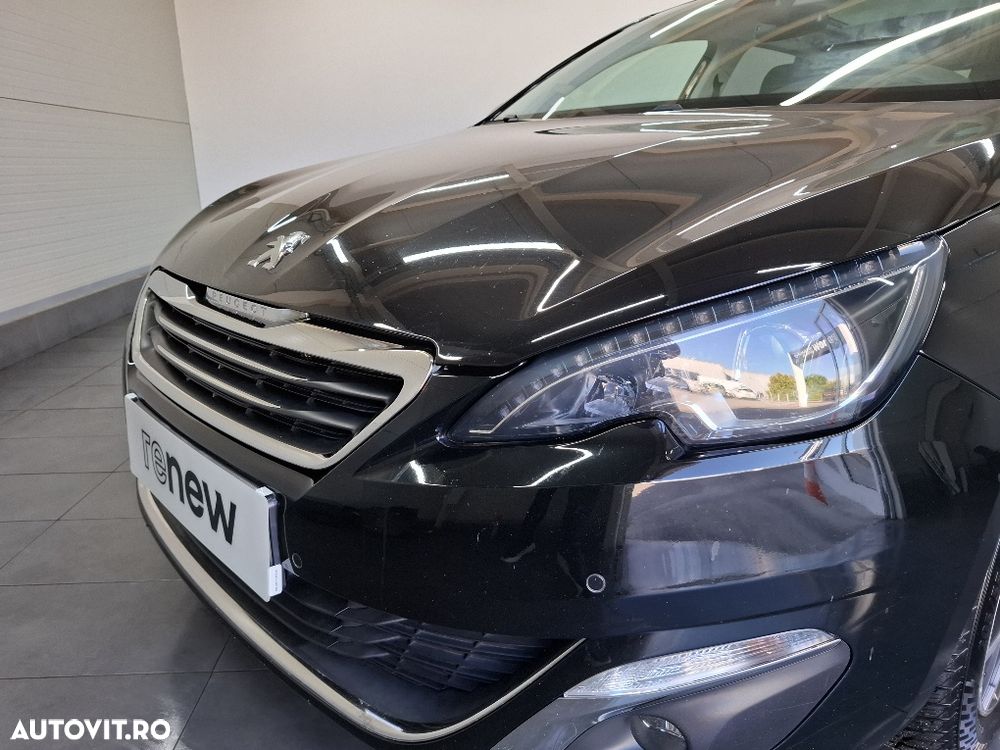 Peugeot 308 1.2 L PureTech Turbo Allure - 10