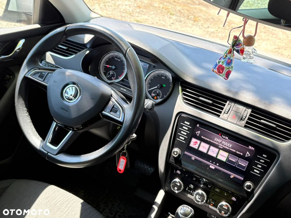 Skoda Octavia 2.0 TDI SCR Style DSG - 14
