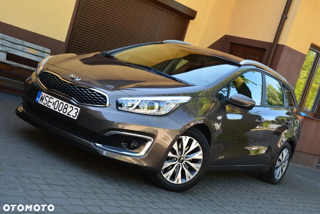 Kia Ceed Cee'd 1.4 L Business Line - 4