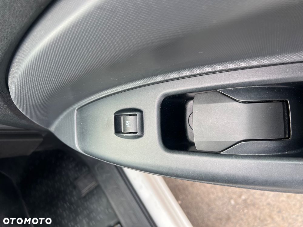 Fiat Doblo Relec Froid TR10 (146) - 12