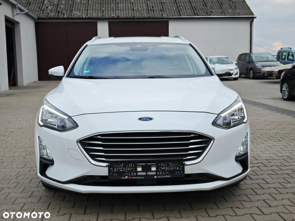 Ford Focus 1.5 EcoBlue STart-Stopp-System TITANIUM X - 2