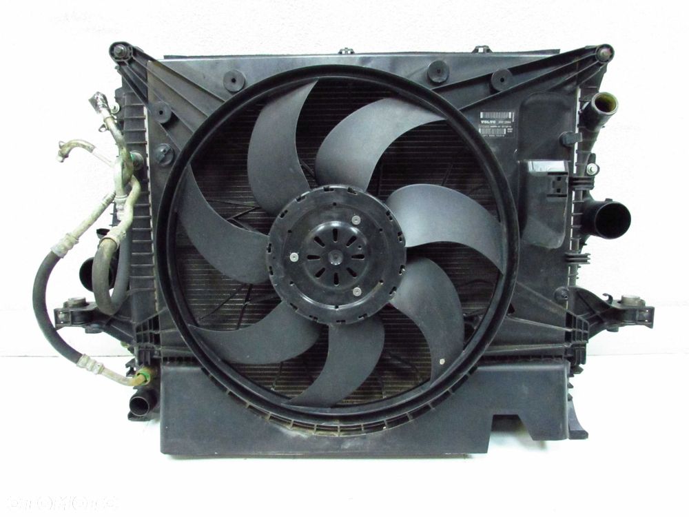 VOLVO XC90 LIFT 2.4 D5 06-14 AUTOMAT CHLODNICA WENTYLATOR KPL 31274553 8623367 31293550 30612864 - 4
