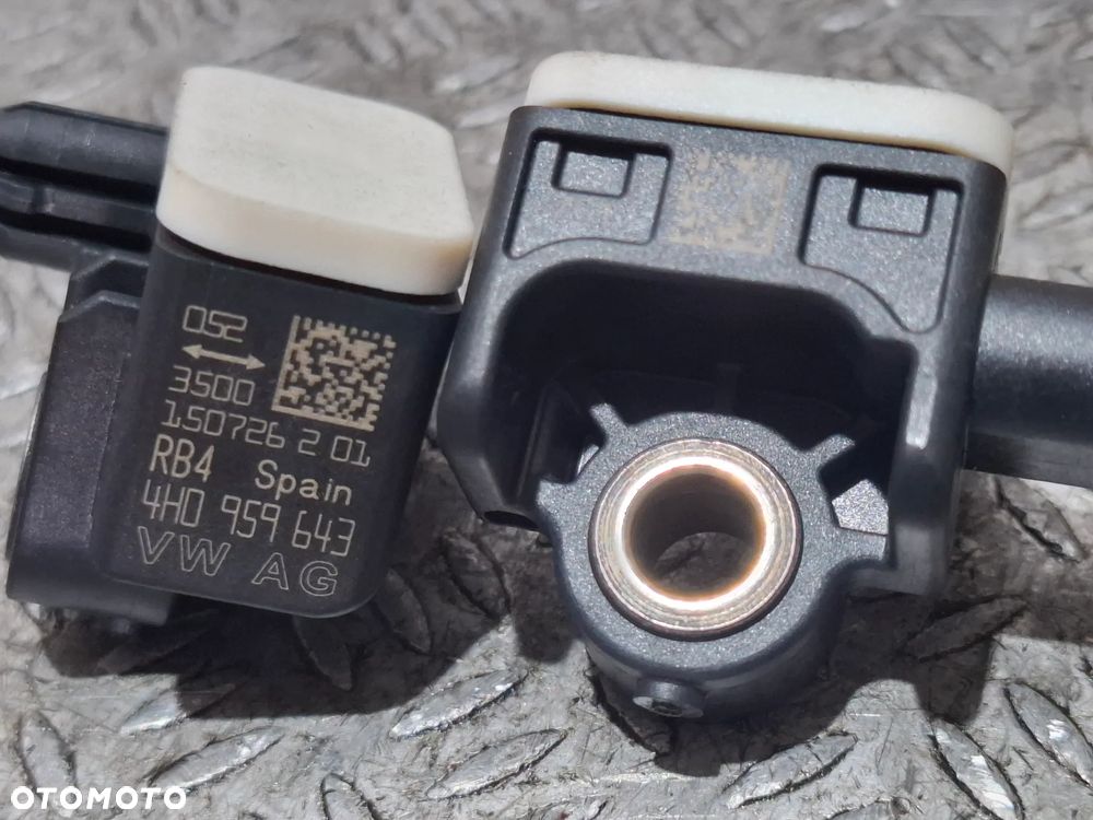 Czujnik uderzenia Audi A6 C7 rok 2015 nr 4H0959643 (sztuka) - 2