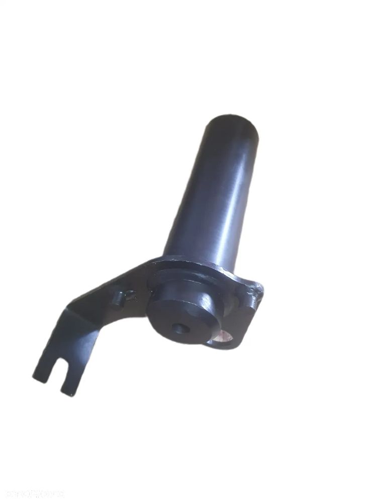 Sworzeń mocowania konika z boom CAT 3334757 ZAM - 1