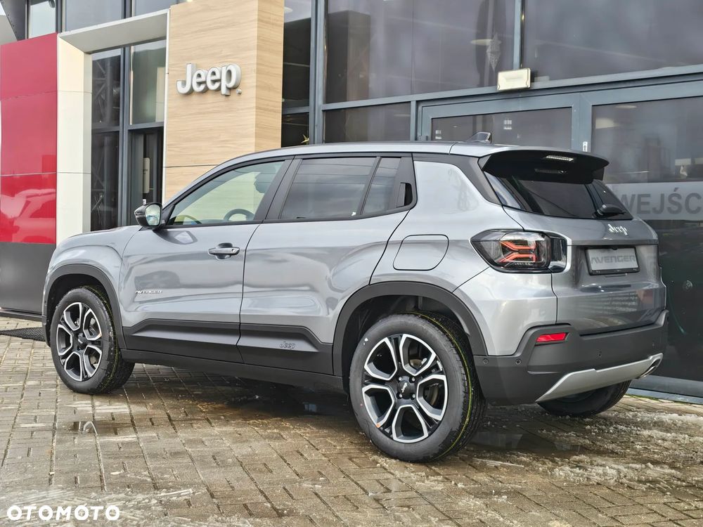 Jeep Avenger 1.2 T3 mHEV Summit FWD eDCT6 - 9