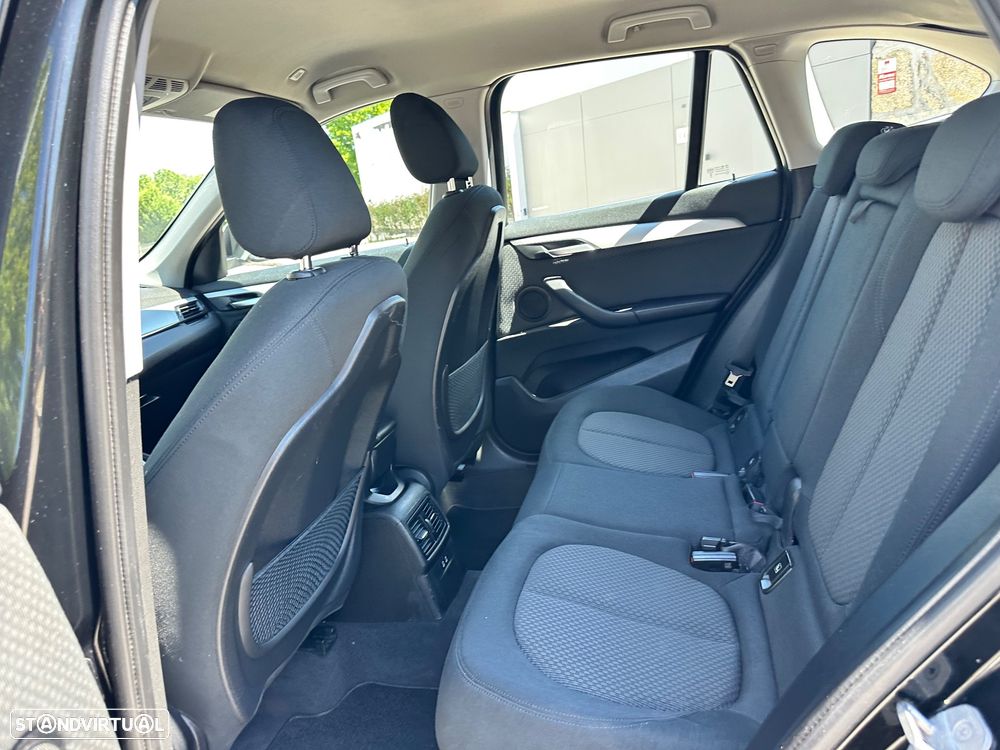 BMW X1 18 d sDrive Auto Advantage - 33