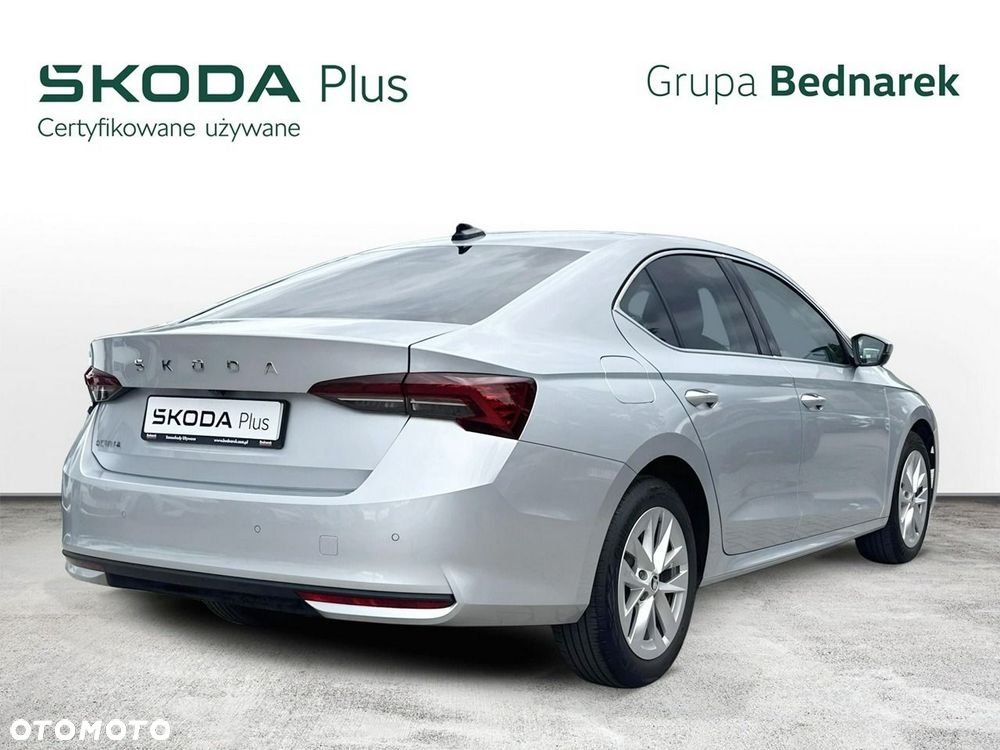 Skoda Octavia 2.0 TDI Selection DSG - 5