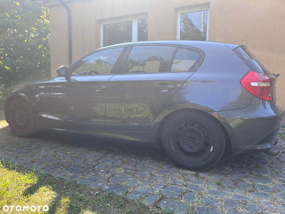 BMW Seria 1 118d - 6