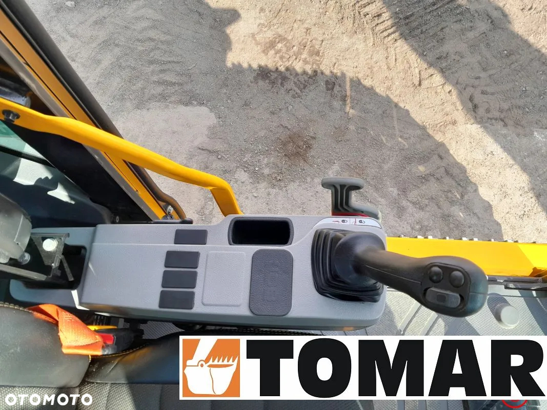 JCB 220x js220 - 30