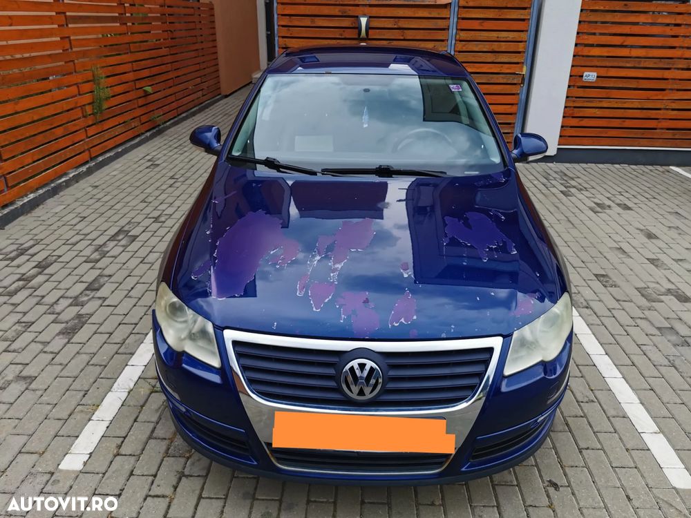 Volkswagen Passat - 2