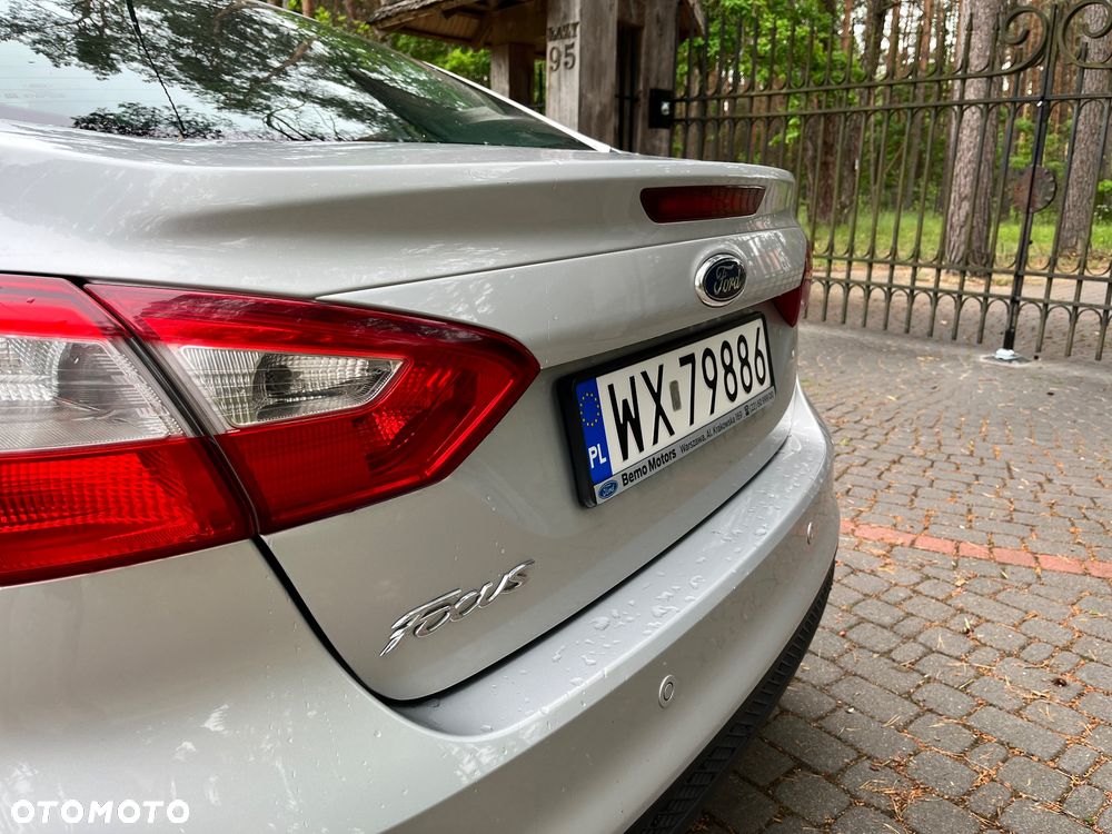 Ford Focus 1.6 Trend - 13