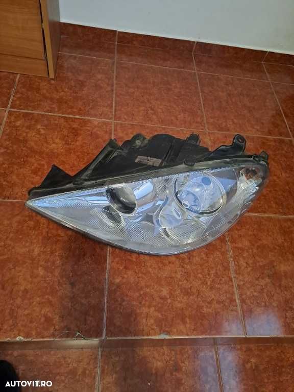 Far stanga Peugeot 807 original Europa - 2