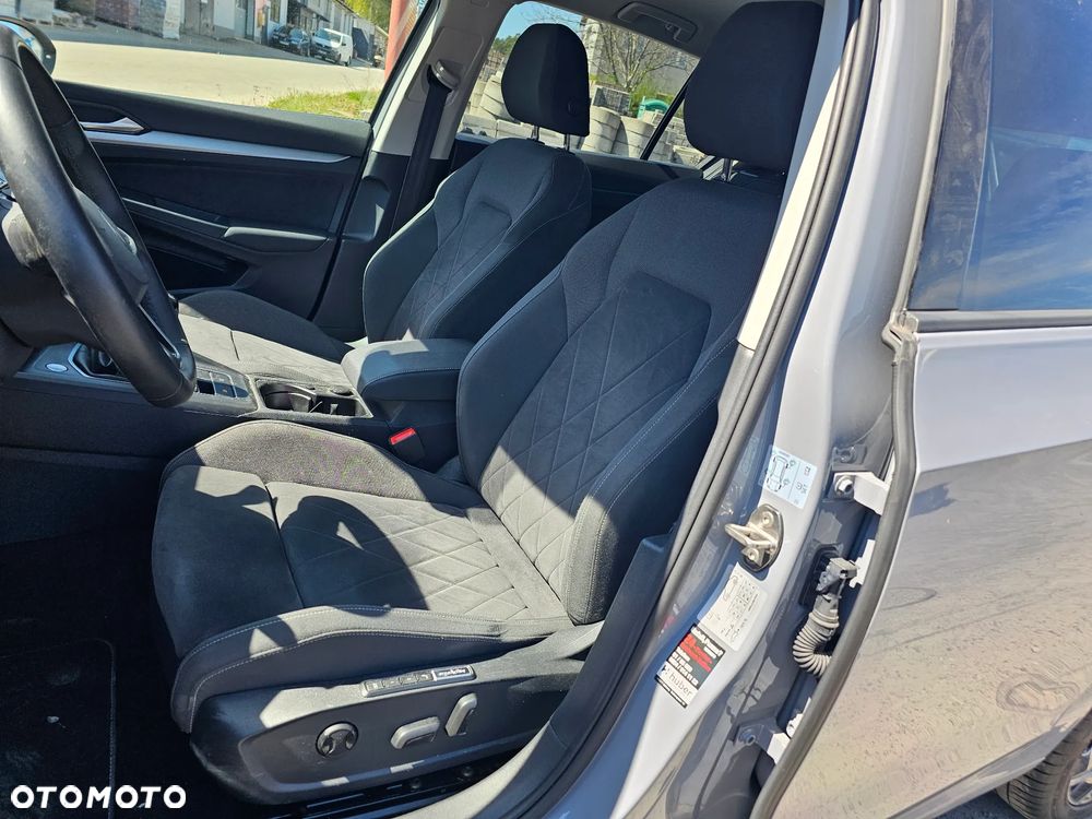Volkswagen Golf - 18