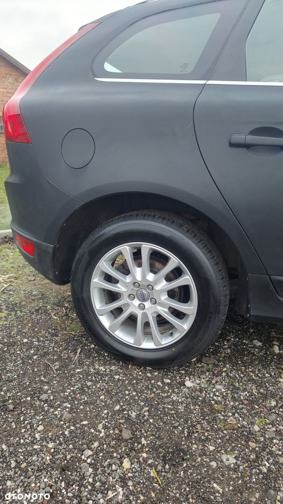 Volvo XC 60 2.4D Summum - 19