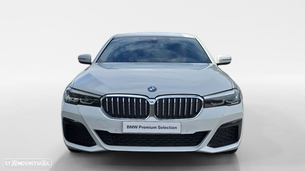 BMW 530 e Pack M - 5