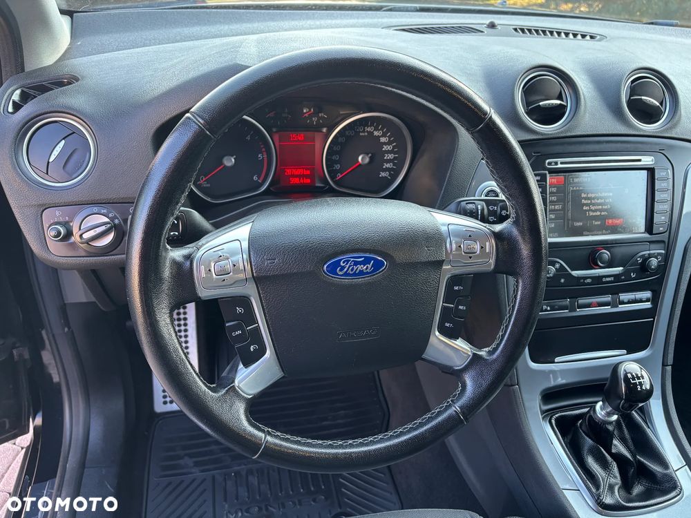 Ford Mondeo 2.0 TDCi Champions Edition - 18