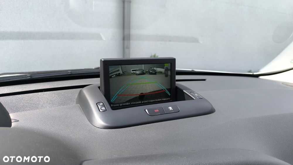 Peugeot 3008 2.0 HDi Allure - 21