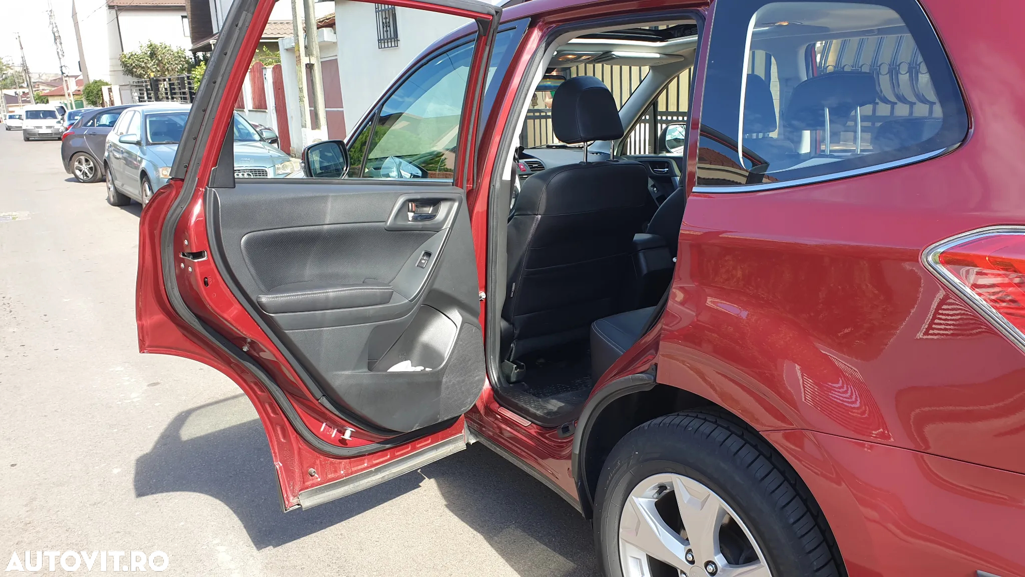 Subaru Forester 2.0D Platinum - 10