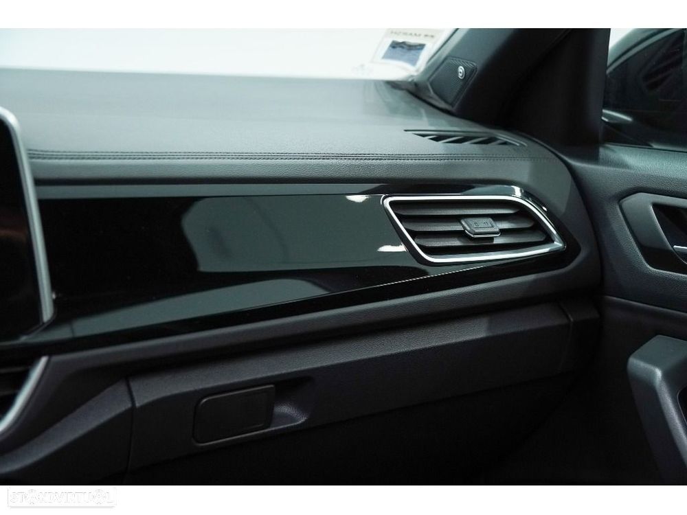 VW T-Roc 2.0 TDI R-Line - 34