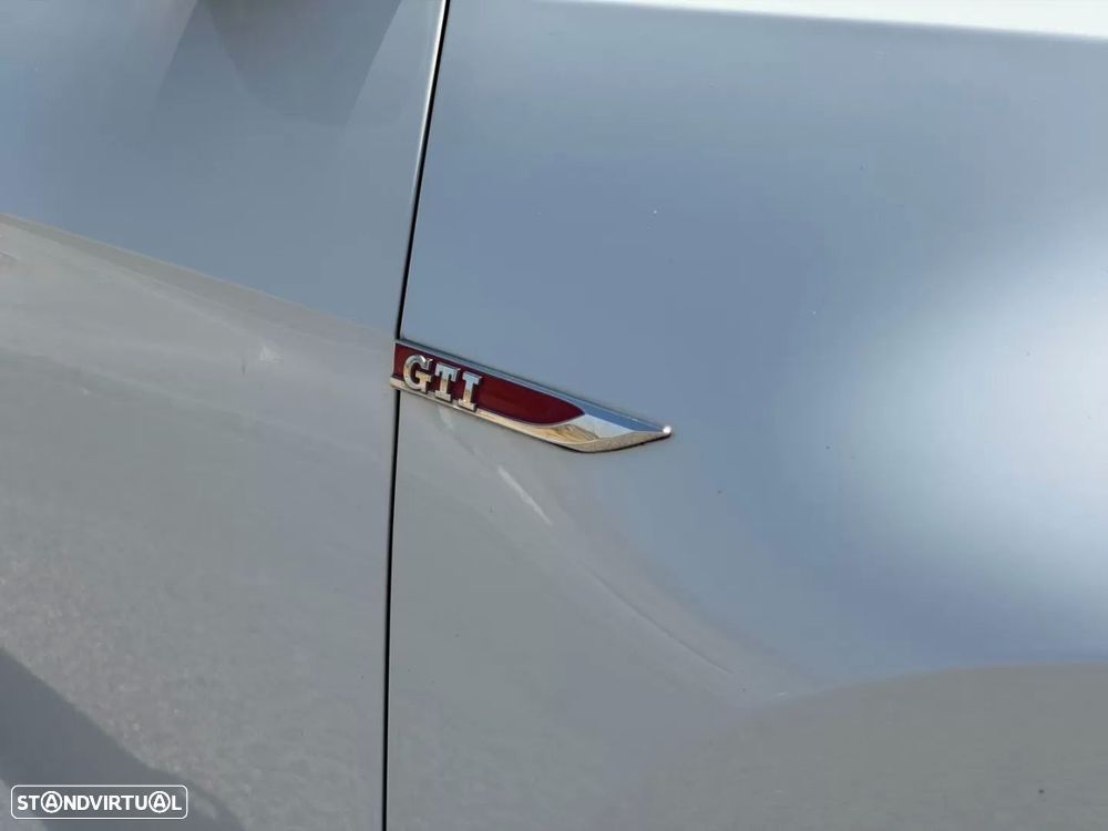 VW Golf 2.0 TSi GTi DSG Performance - 28